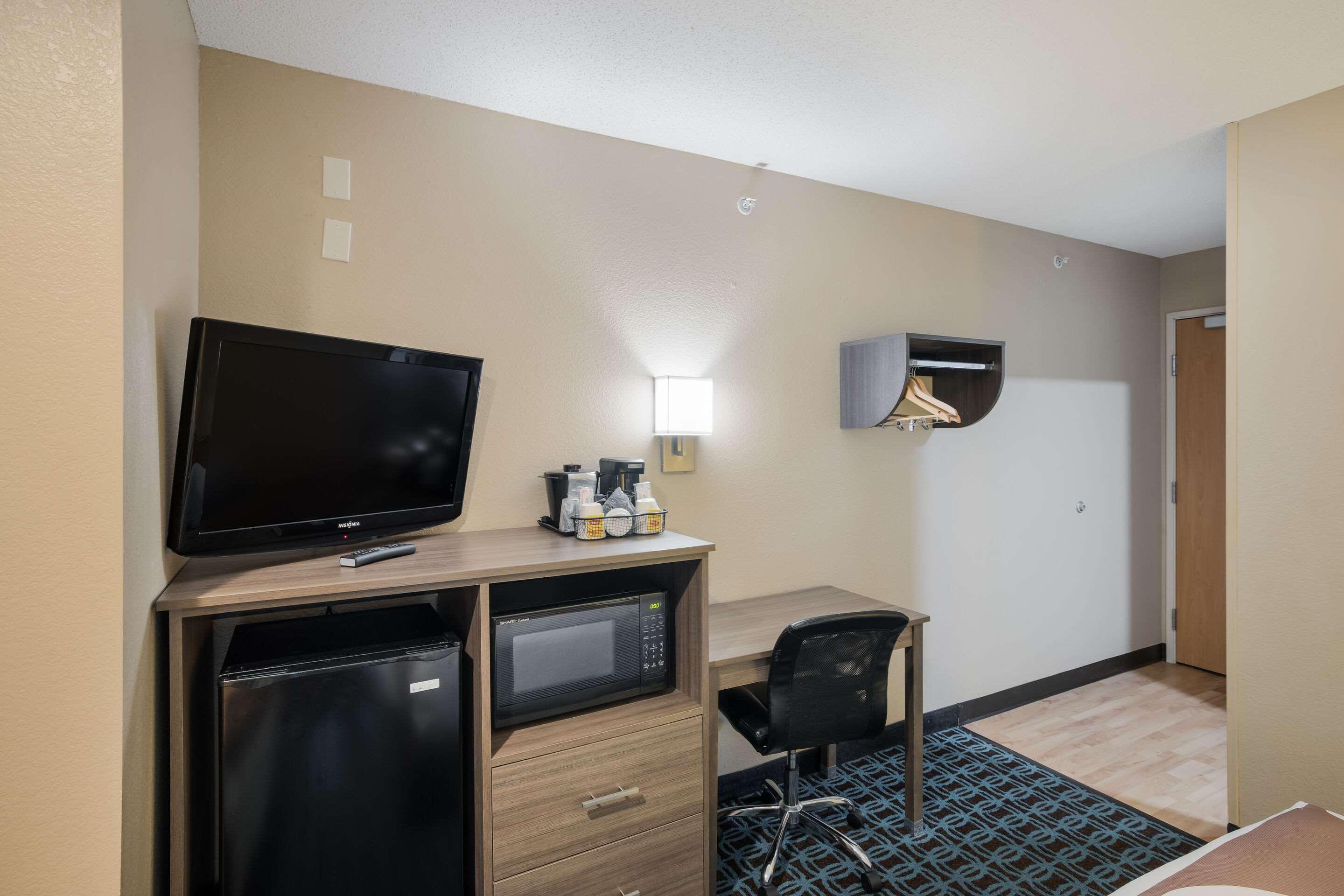 Sonesta Essential Hotel Blue Springs Εξωτερικό φωτογραφία