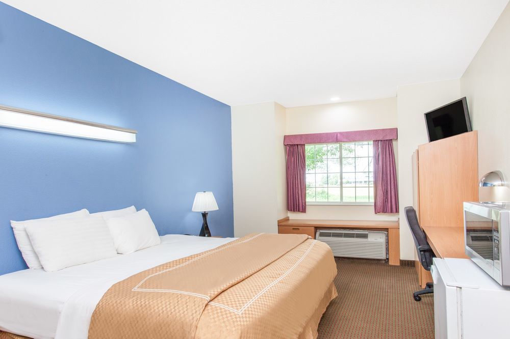 Sonesta Essential Hotel Blue Springs Εξωτερικό φωτογραφία